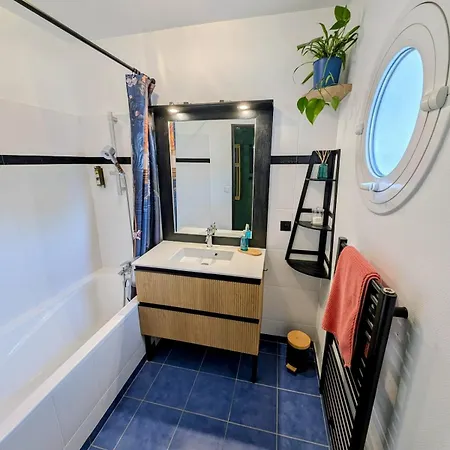 T3 Original La Rochelle - Terrasse Et Parking- Le Nid Colore Lejlighed *