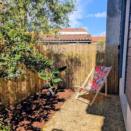 T3 Original La Rochelle - Terrasse Et Parking- Le Nid Colore Apartament