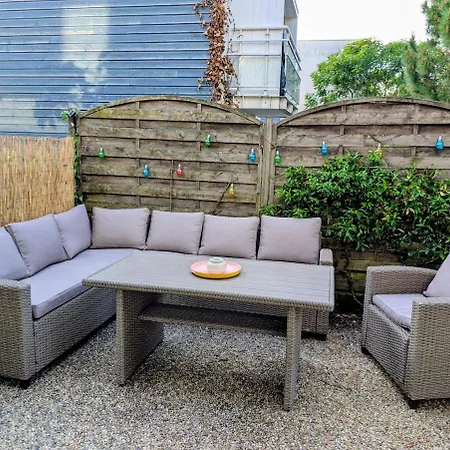 Apartament T3 Original La Rochelle - Terrasse Et Parking- Le Nid Colore Lagord